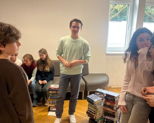 Bücherturm-Lesewettbewerb